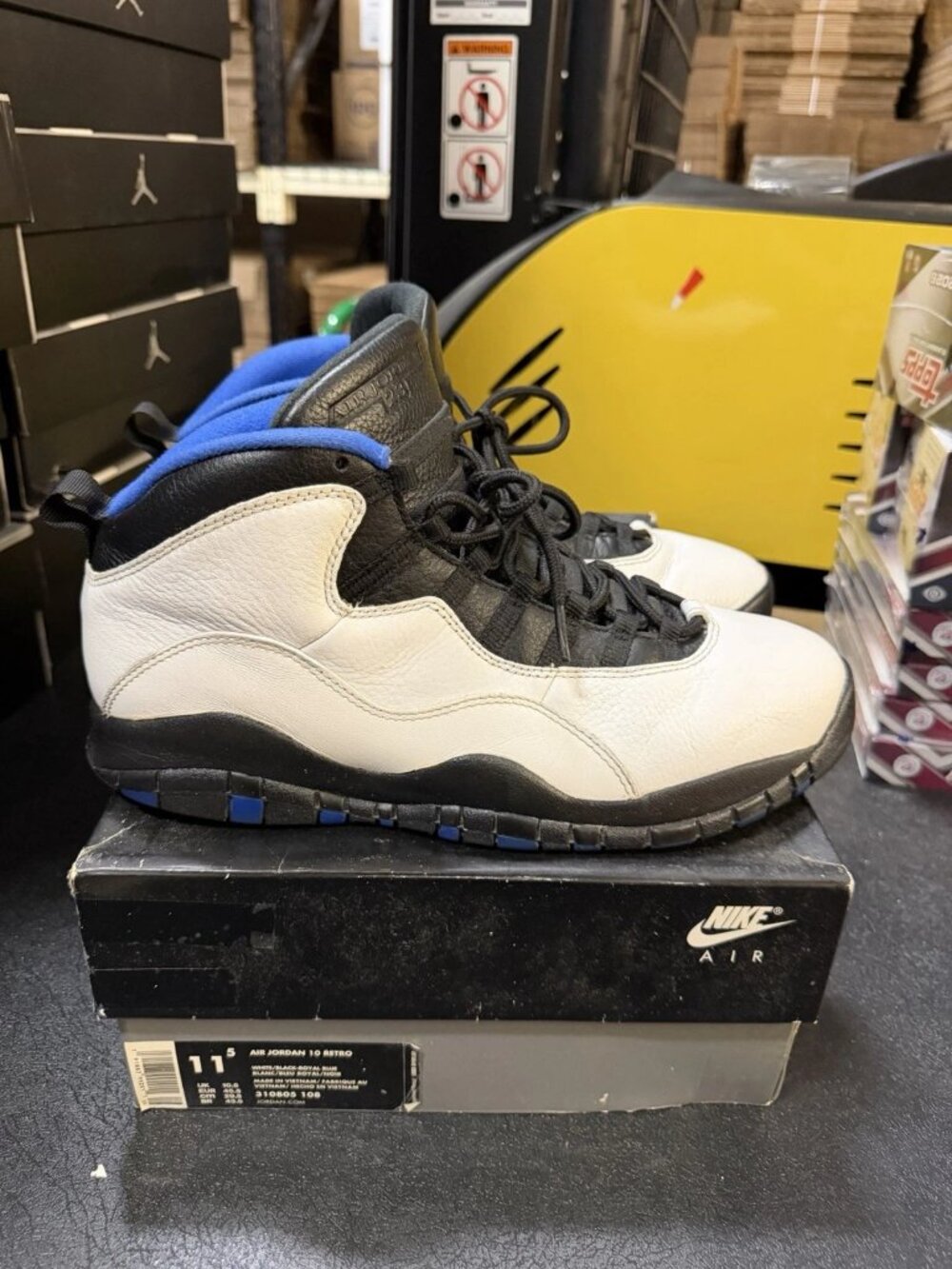 WORN Men’s Air Jordan 10 Retro Orlando 310805-108 Size 11.5 WITH BOX